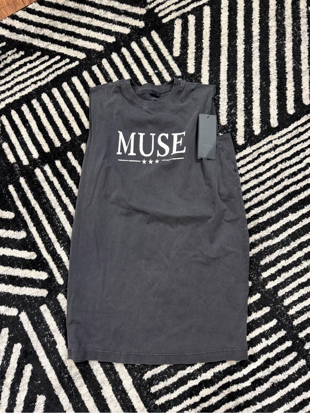Muse Graphic Sleeveless Mini Dress in Black - Picture 3 of 4